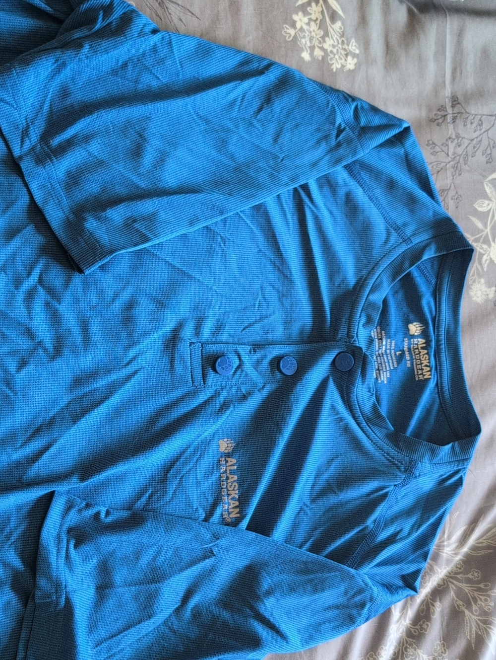 Duluth Trading Co Blue Short Sleeve Henley Tee